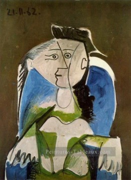 Femme assise dans un fauteuil bleu 3 1962 cubiste Pablo Picasso Peinture à l'huile